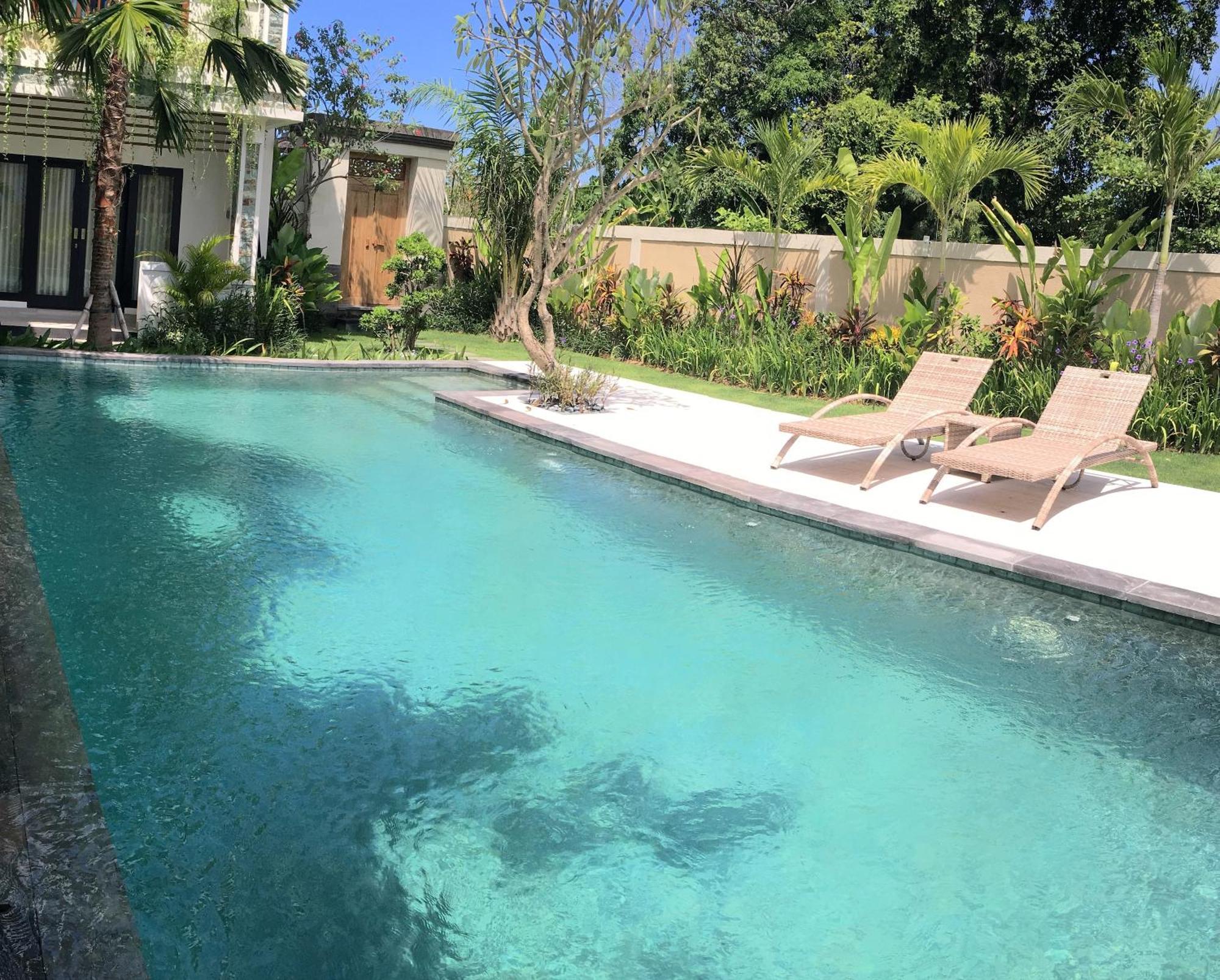 Indah Homestay Seminyak Kamer foto